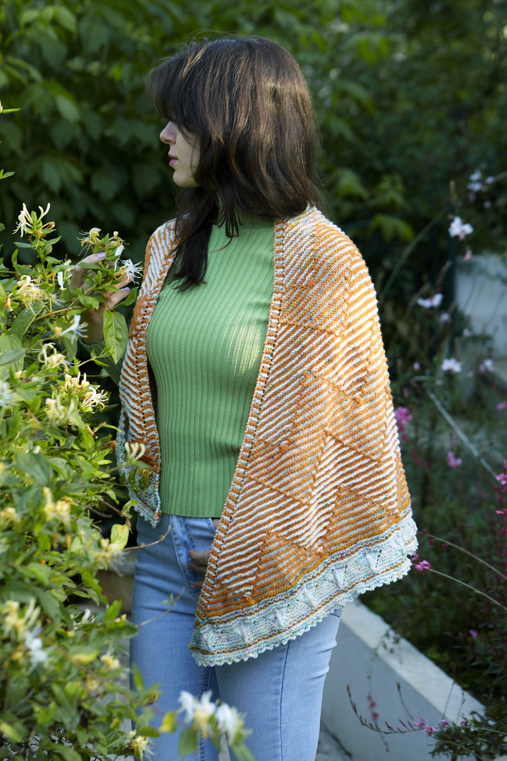 Rhythmic Shawl – Gusto Wool